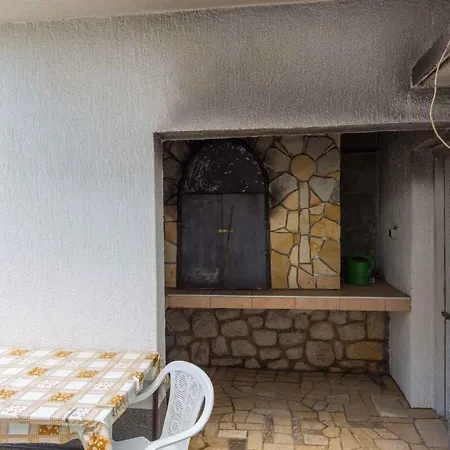 Apartament In 39125