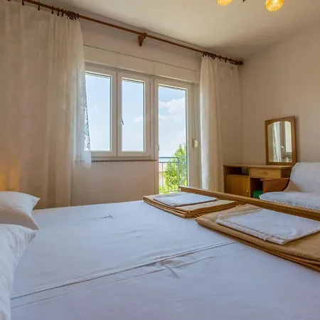 Apartament In 39125